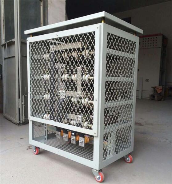 山東魯杯35KV-800A-10S中性點(diǎn)電阻器適用于3～66KV以電纜線路為主的城市配電網(wǎng)等。